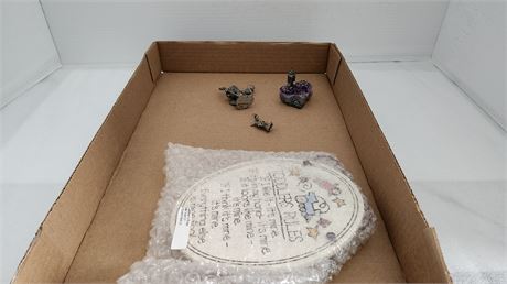 3 Small Wizards.& Clay Plaque.With Poem.