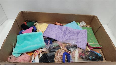 Lot Of Barbie Accessories