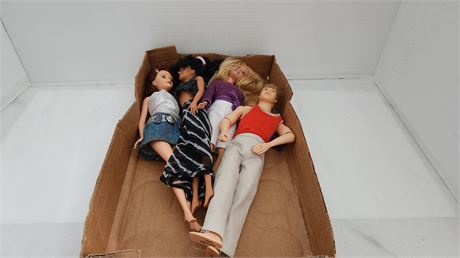 Lot Of 4 Barbies