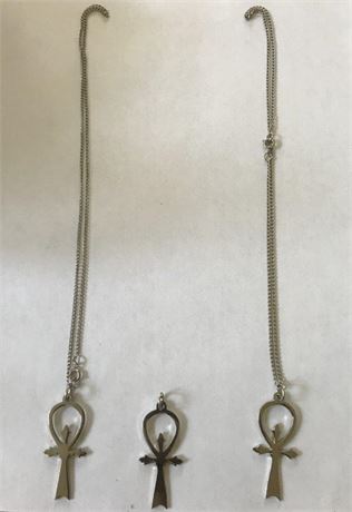 Matching Necklaces