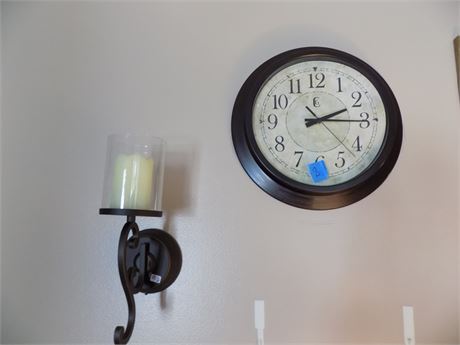 Wall Decor (2) Wall Sconces, Clock