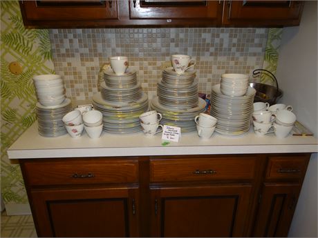 Dish Set