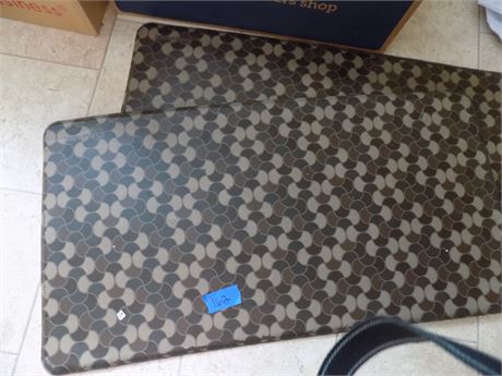 Cushion Standing Mats
