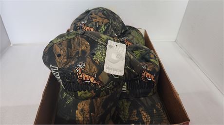 4 Hunt The Outdoors Hats