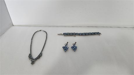 Rhinestone Jewelry. Bracelet & Earrings & Necklace
