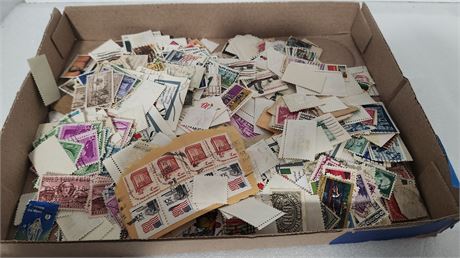 Loose Stamp Lot