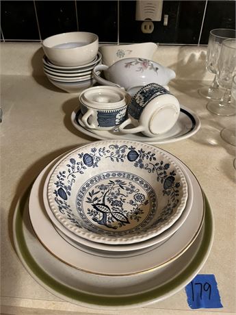 Dish Set