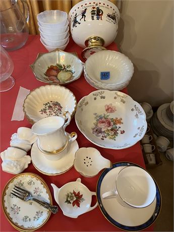 Dish Set, China