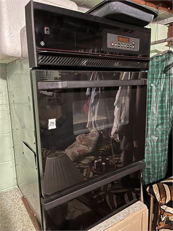 GE Built In Gas 24" Oven,