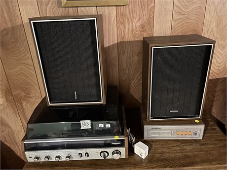 Stereo, Record Player