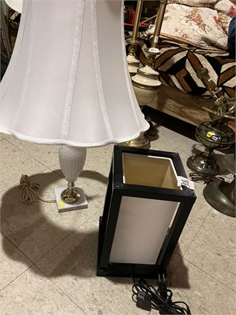 Mixed Lamp Lot, Milkglass