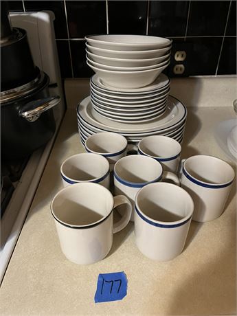 Dish Set