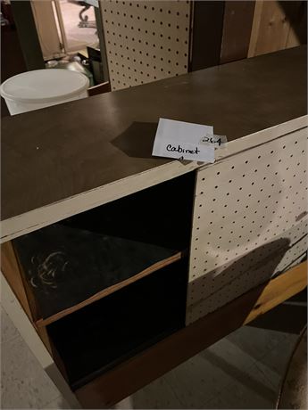 Cabinet