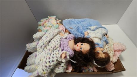 Flat Of dolls