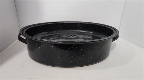 Roasting Pan With Lid