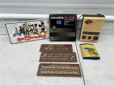 Collectible Lot, Splash Dance Radio