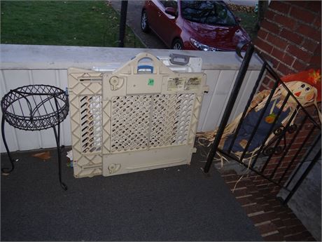 Child Gate plant rack As a Lot