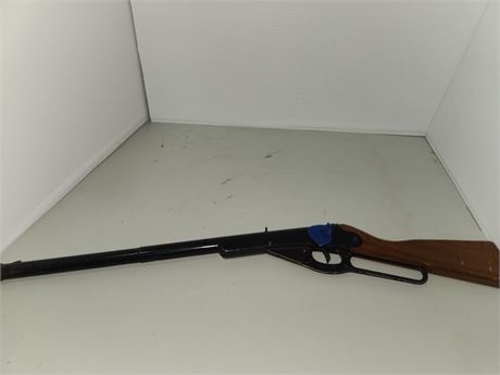 Vintage Daisy BB Gun. It Does Shoot