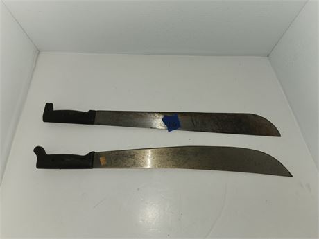 2 Machette's