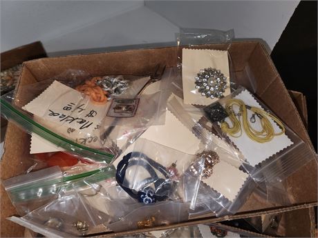 Lot Of Jewelry