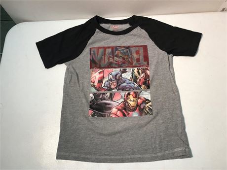 Marvel Shirt (M)