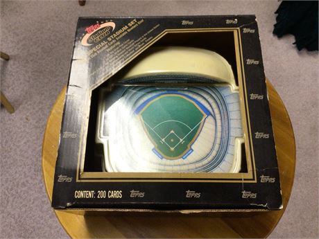 Baseball Card Set 1991 Unopened 200 cards