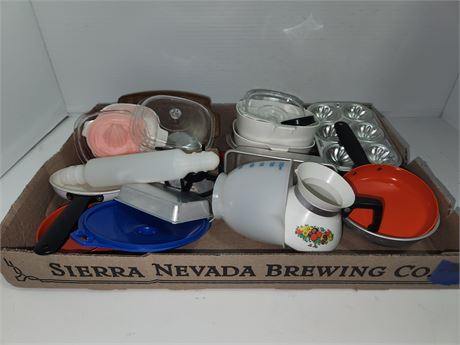 Lot Of Kitchen Play Set Toys