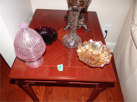 Contents on top of the table