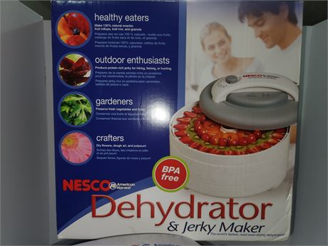 Nesco Dehydrator & Jerky Maker
