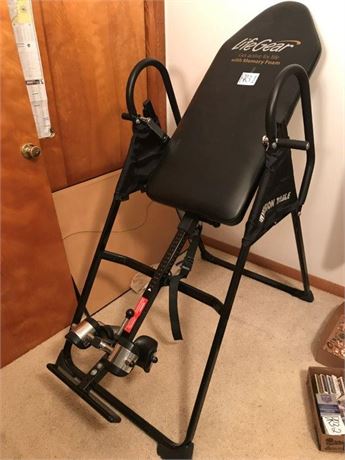 LifeGear Inversion Table