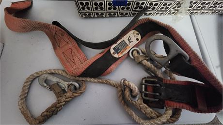 Climbing belt