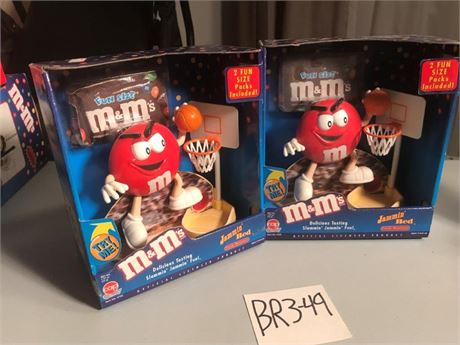2 M&M's Jammin' Red