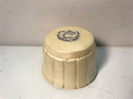 (Resale) Plastic Powder Box Musical