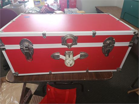 Small Footlocker Trunk