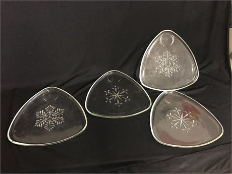 Clear Triangle Snowflake Plates