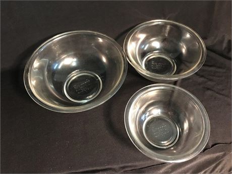 Pyrex Mixing Bowls