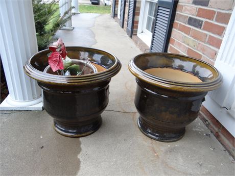 2 Large Planters