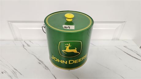 John Deere Canister
