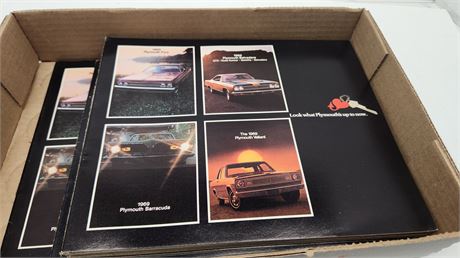 (17) 1969 Plymouth New Car Book