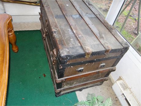 Vintage Trunk