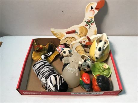 Flat of Animal Themed Misc.