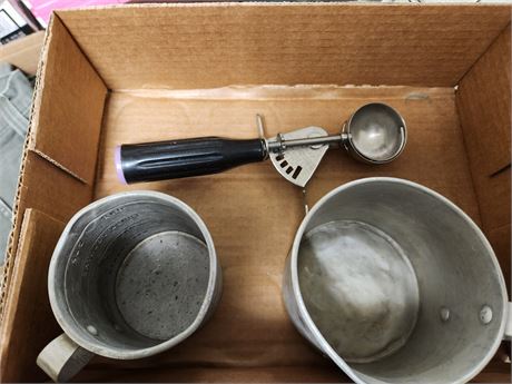 Ice Cream Scoop & 2 Vintage Measuring Cups