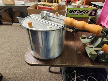 Stove Top Popcorn Popper