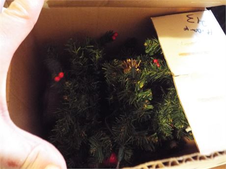 Holiday/ Christmas Decor Lot