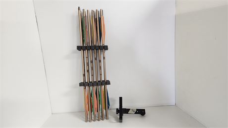 Easton 2219 & Horton Crossbow Arrows & Holder