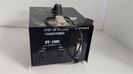 Step up and down transformer