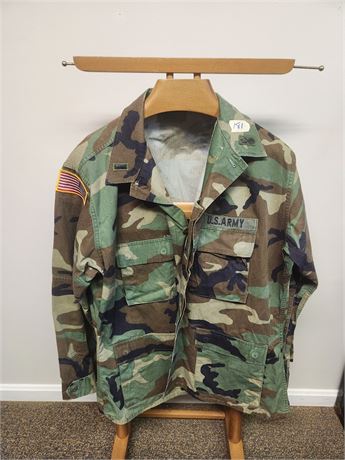 X Large regular army shirt