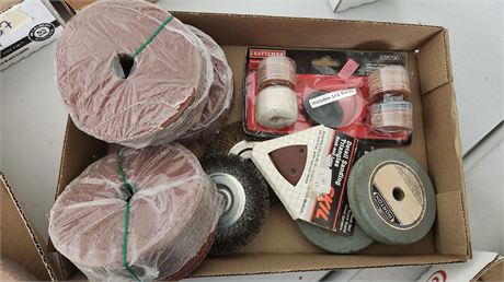 Sanding discs & Craftsman Sanding/Polishing Mega Set & Miscellaneous  Items