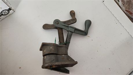 Pipe Clamps & Empty Case
