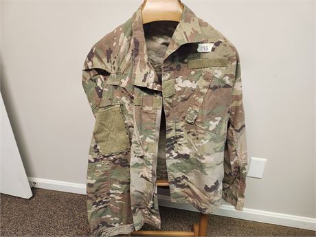 Large regular camo shirt